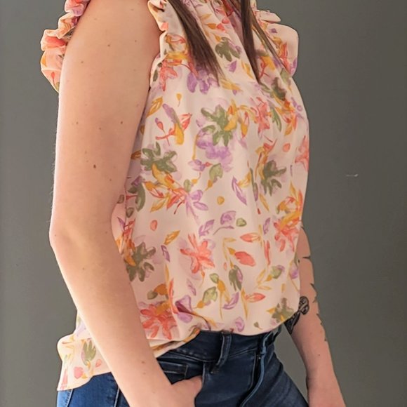 In Bloom Ruffle Sleeveless top - Picture 4 of 4